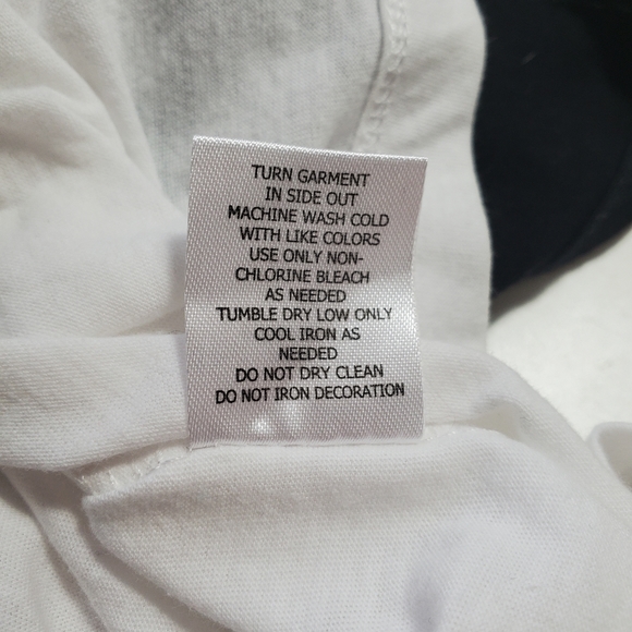 REBELLIOUS ONE Karma Made Me Do It Graphic Tee Shirt Raglan Sleeve Sz M NWT - Picture 6 of 9